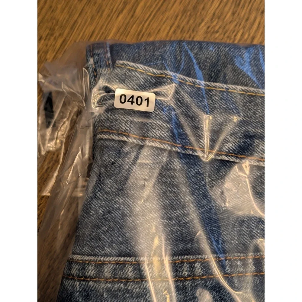 Levi's 550 Mens Jeans 40 x 32 Stonewash Blue Relaxed Fit Tapered Leg 100% Cotton